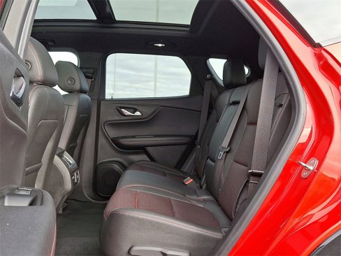Used 2022 Chevrolet Blazer RS w/ Enhanced Convenience Package image 10