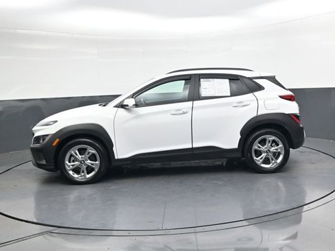 Used 2023 Hyundai Kona SEL image 7