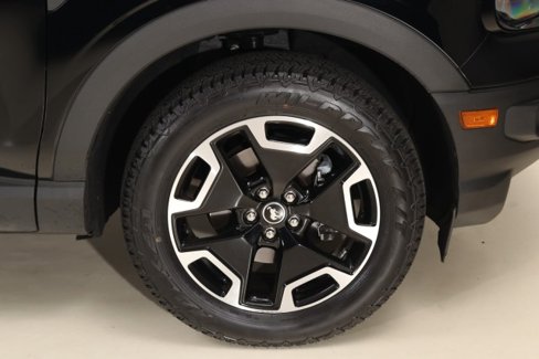 Used 2021 Ford Bronco Sport Outer Banks w/ Outer Banks Package (96D) image 30