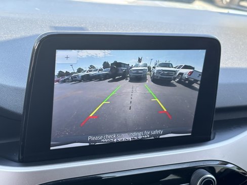Used 2020 Ford Escape SE image 4