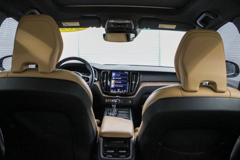Certified 2021 Volvo XC60 T5 Inscription w/ Protection Package Premier image 15