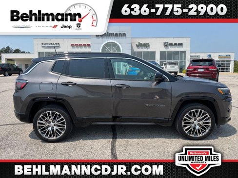Used 2023 Jeep Compass Limited w/ Elite Group image 1