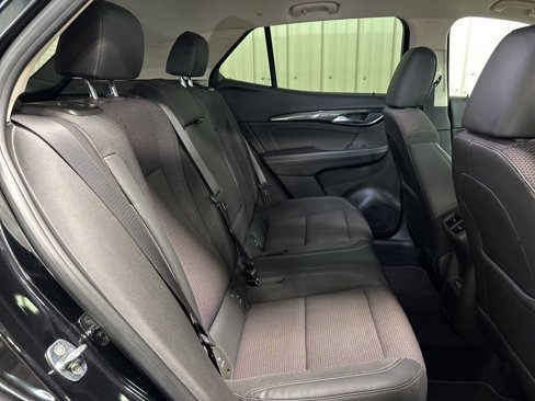 Used 2022 Buick Envision Preferred image 22