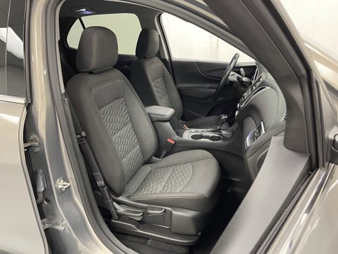 Used 2019 Chevrolet Equinox LT image 10