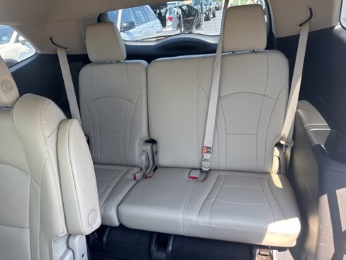 Used 2018 Buick Enclave Premium image 23