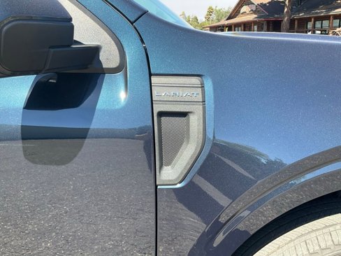 Used 2022 Ford Maverick Lariat w/ Lariat Luxury Package image 85