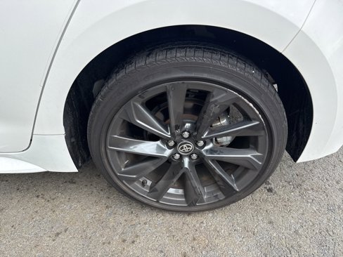Used 2024 Toyota Corolla XSE image 9
