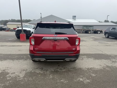 Used 2020 Ford Explorer XLT w/ Equipment Group 202A image 7