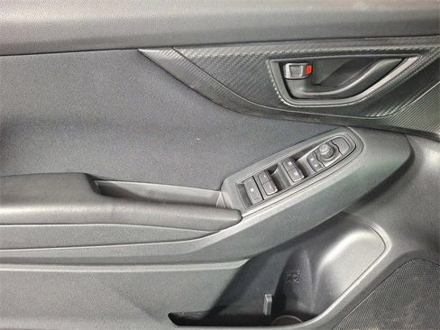 Used 2018 Subaru Impreza 2.0i Premium image 15