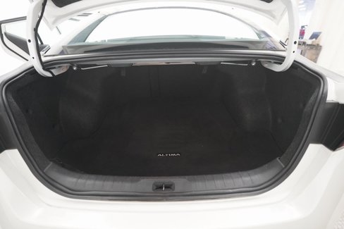 Used 2020 Nissan Altima 2.5 SV image 10