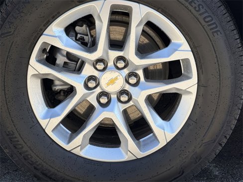 Used 2021 Chevrolet Traverse LT w/ LPO, Floor Liner Package image 14