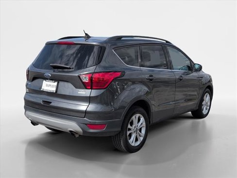 Used 2019 Ford Escape SEL image 6