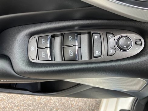 Certified 2022 INFINITI Q50 Luxe image 29