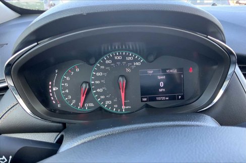 Used 2019 Chevrolet Trax LT w/ LT Convenience Package image 25