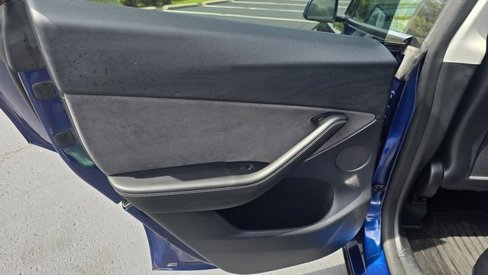 Used 2022 Tesla Model Y Performance image 34