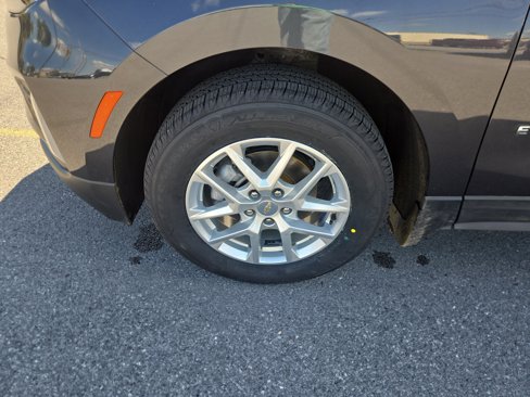 Used 2022 Chevrolet Equinox LT image 11