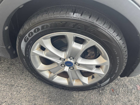 Used 2014 Ford Escape Titanium image 27