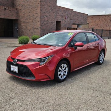 Used 2021 Toyota Corolla LE image 7