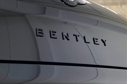 New 2026 Bentley Flying Spur Plug-In Hybrid image 18