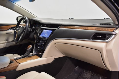 Used 2019 Cadillac XTS Luxury image 31