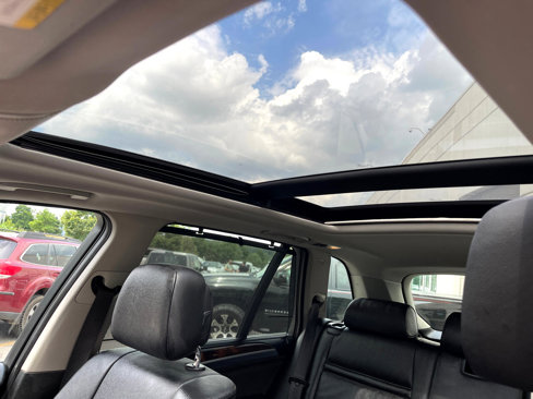 Used 2011 BMW X5 xDrive50i image 18