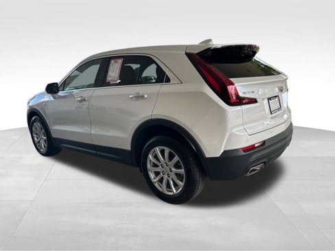 Used 2021 Cadillac XT4 Luxury image 4