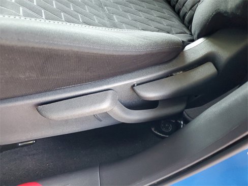 Used 2023 Nissan Kicks SV image 23