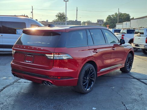 Used 2025 Lincoln Aviator Reserve w/ Jet Appearance Package image 2