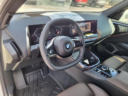 New 2025 BMW X3 xDrive30i w/ Premium Package image 11