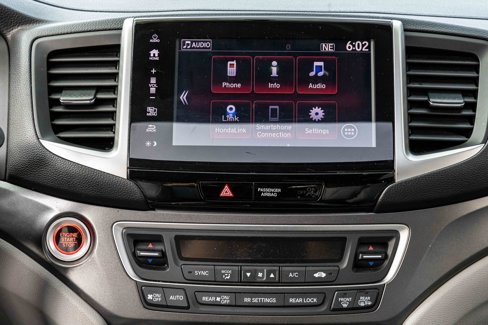 Used 2018 Honda Pilot EX-L image 12