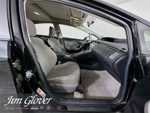 Used 2015 Toyota Prius Four image 14