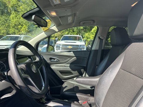 Used 2019 Buick Encore Preferred image 11