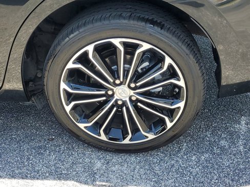 Used 2016 Toyota Corolla S image 8