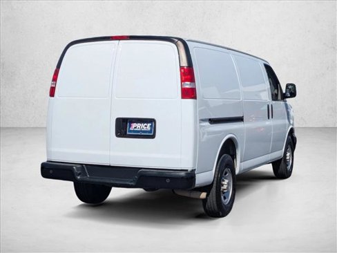 Used 2020 Chevrolet Express 2500 w/ Communications Package image 5