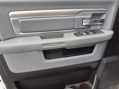 Certified 2020 RAM 1500 Classic SLT image 7