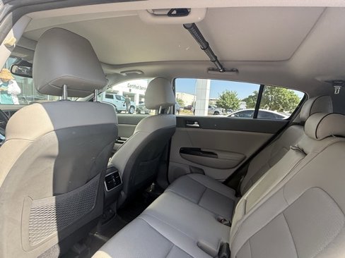 Used 2017 Kia Sportage EX w/ EX Technology Package image 7