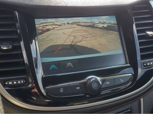 Used 2017 Chevrolet Trax LS image 19