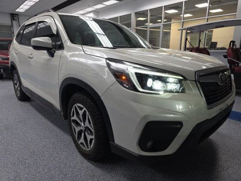 Used 2021 Subaru Forester Premium w/ Popular Package #1 image 1