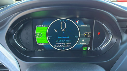 Used 2019 Chevrolet Bolt Premier w/ Infotainment Package image 26