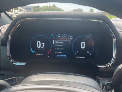 Certified 2021 Ford F150 Lariat image 3