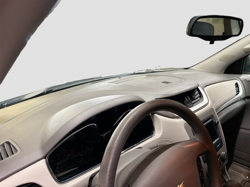 Used 2017 Chevrolet Traverse LS image 9