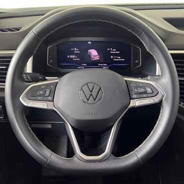 Used 2022 Volkswagen Atlas Cross Sport SE image 10