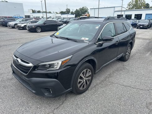 Used 2021 Subaru Outback Premium image 3