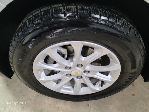 Used 2018 Chevrolet Equinox LS image 14