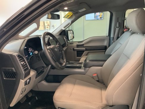 Used 2019 Ford F150 XLT w/ Equipment Group 302A Luxury image 11