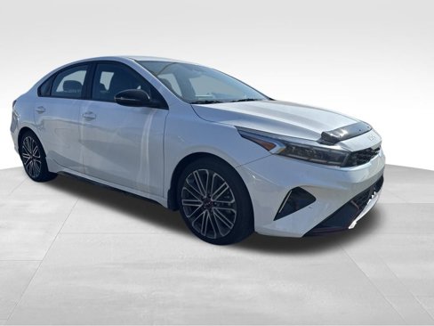 Used 2022 Kia Forte GT w/ GT Technology Package image 3