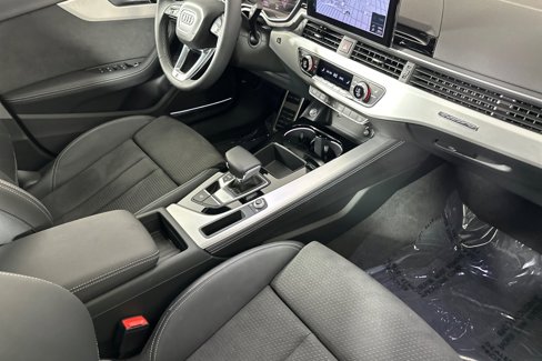 Used 2022 Audi A4 2.0T Prestige image 14