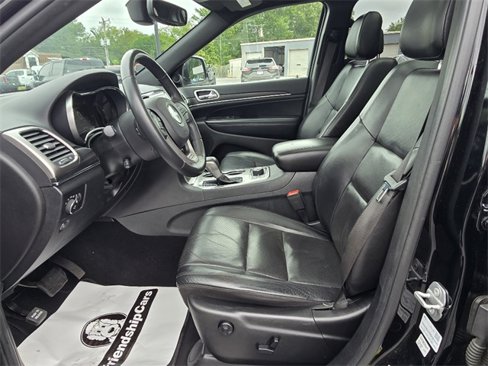 Used 2019 Jeep Grand Cherokee Limited w/ Luxury Group II image 12