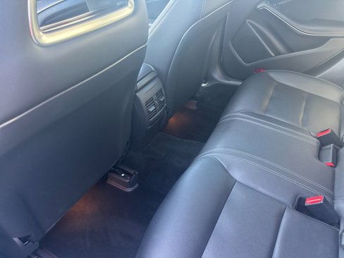Used 2018 Mercedes-Benz CLA 250 image 12
