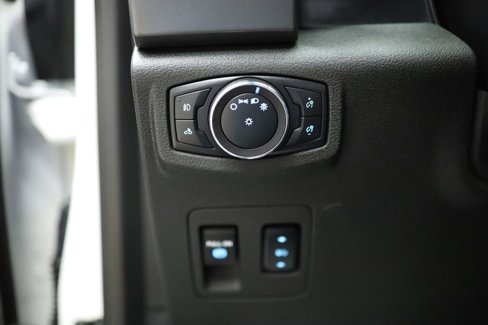 Used 2019 Ford F150 XLT image 36